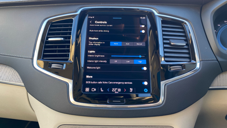 Volvo XC90 2.0 B5P Plus Edition Dark 5dr AWD Geartronic Petrol Estate